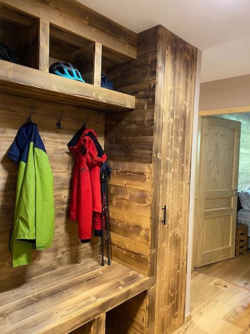Gorgeous 2 Bedroom, 2 Full Bath, Ski In Apartment! Winner Of 2025 And 2024 Traveller Award! Morzine Zewnętrze zdjęcie