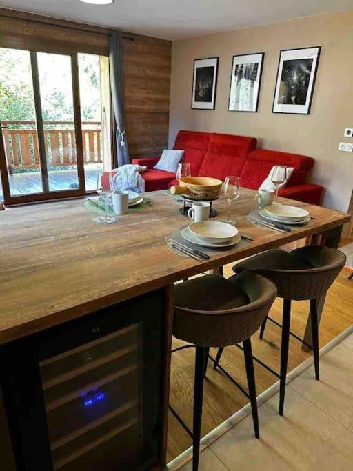 Gorgeous 2 Bedroom, 2 Full Bath, Ski In Apartment! Winner Of 2025 And 2024 Traveller Award! Morzine Zewnętrze zdjęcie